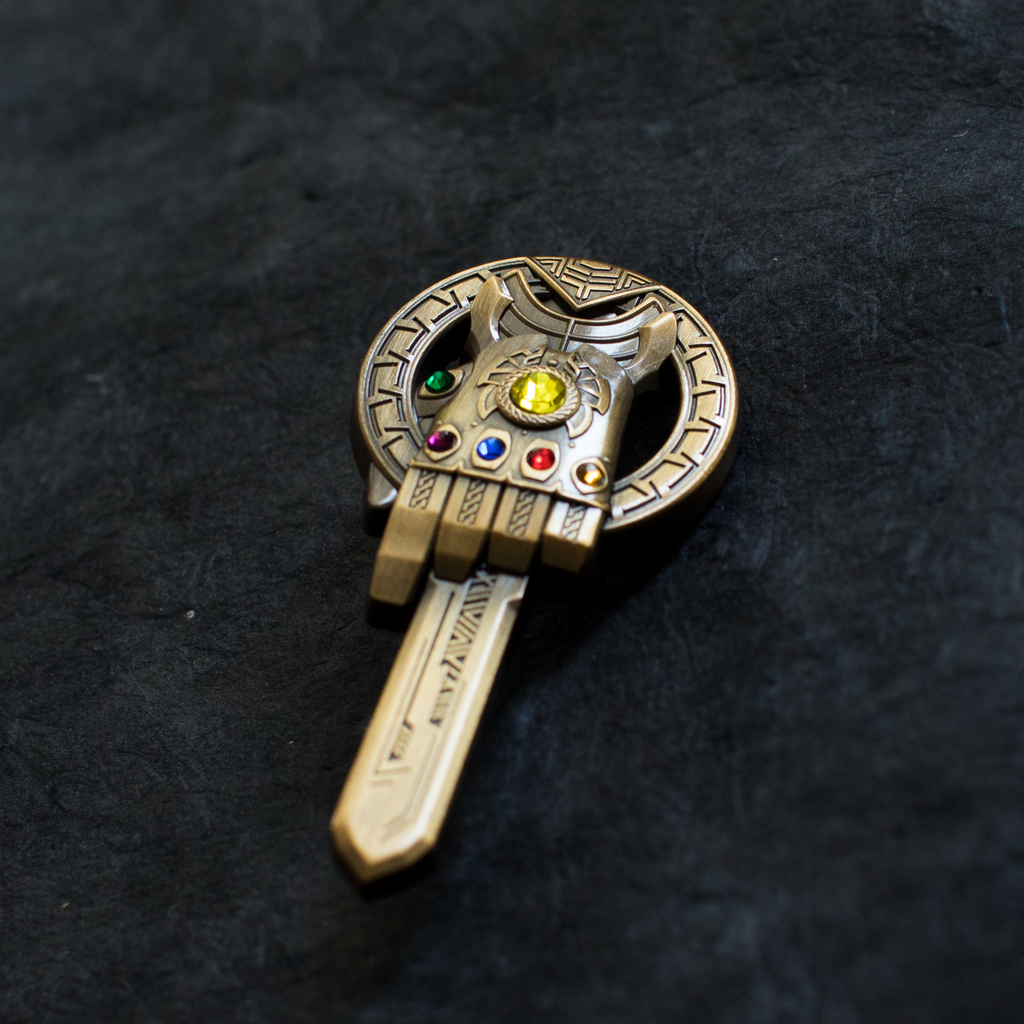 Hand of the Kings: Thanos Pins